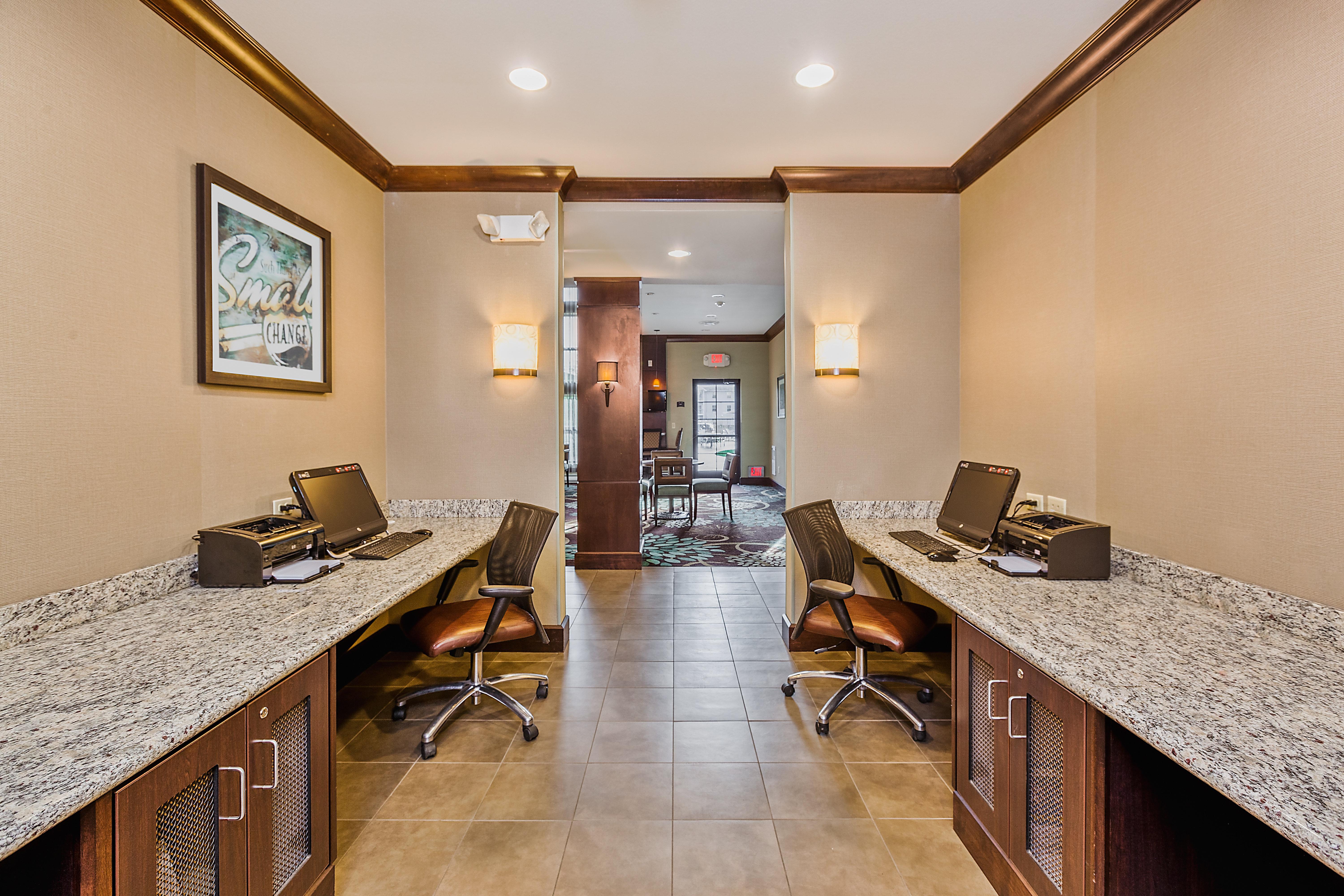 Staybridge Suites Bismarck By Ihg Exterior foto